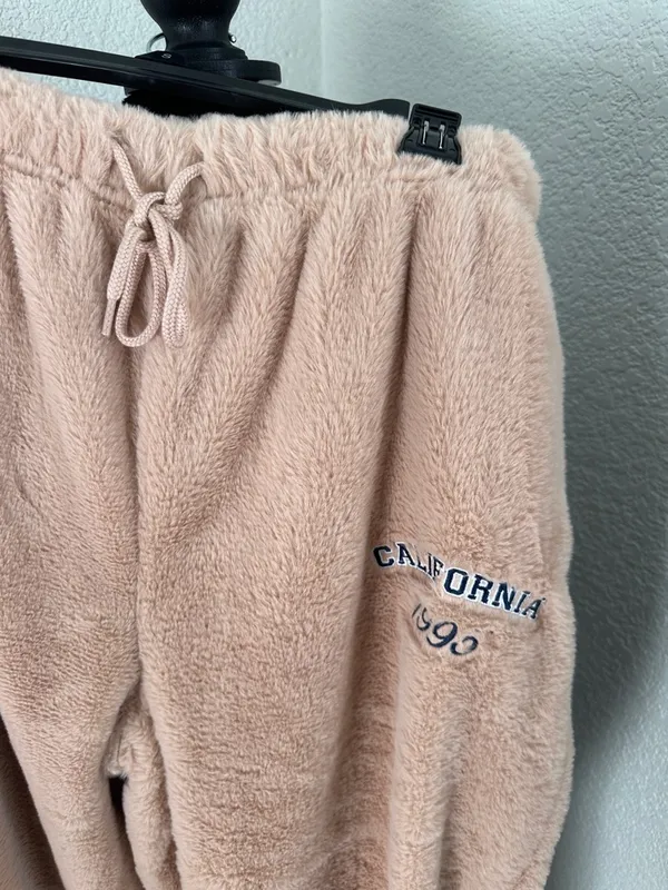 Fuzzy Sweat pants with side pockets Tan Size XL - Image 4