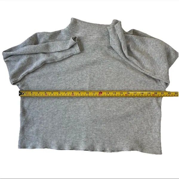 The Group Babaton Aritzia Women’s Turtleneck Sweater 1 / S Cropped Waffle Knit - Image 7