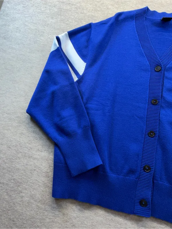 Buffalo Bills Ultra Game NFL Cardigan Sweater Blue Red NWT Size XL - Image 4