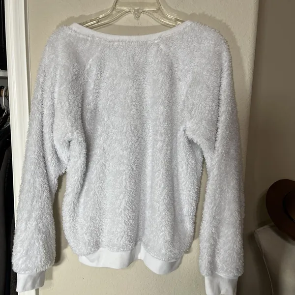 Olaf Frozen Disney Sweatshirt Chill Mode Fuzzy PJ Top‎ Sz S White Snowman - Image 6