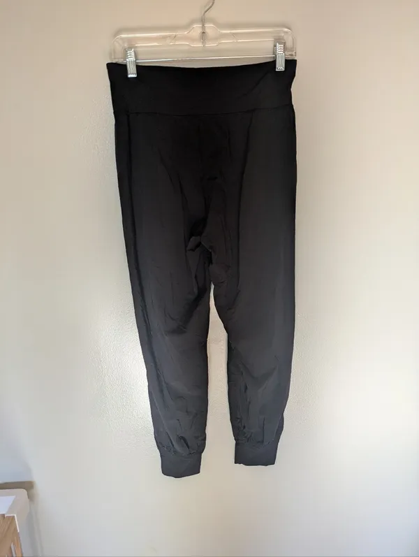 Lululemon Black Sun Setter Jogger Pants 8 - Image 3