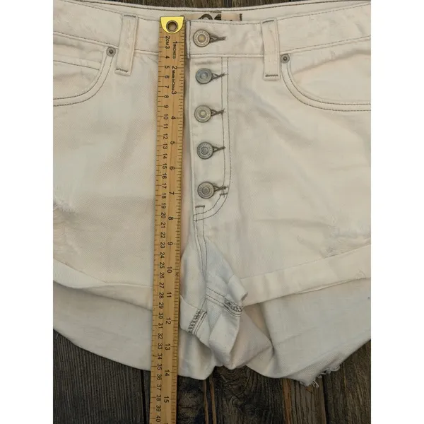 We The Free Free People White Distressed‎ Button Fly Denim Cuffed Shorts Size 31 - Image 6