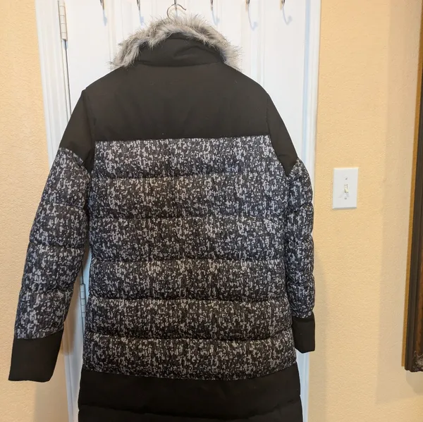 FABLETICS Waco Puffer Jacket Coat Women Size XL Midi Removable Faux Fur Collar - Image 12