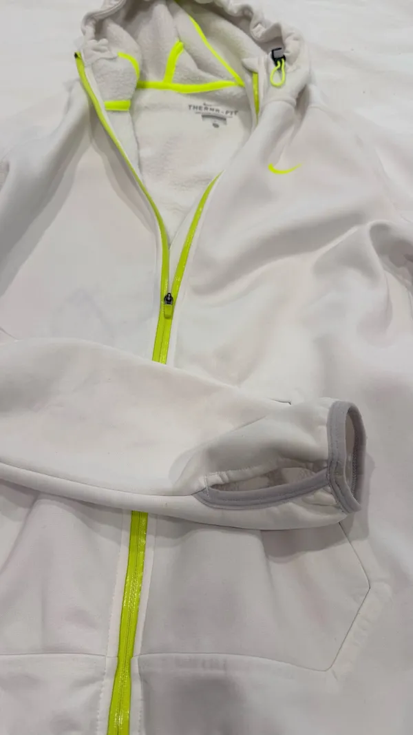 Nike Sweatshirt Women’s Hoodie - Image 3