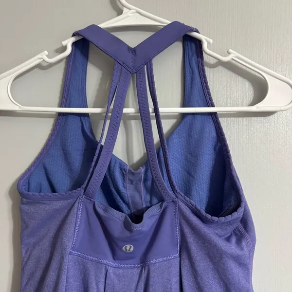 Lululemon Purple Racerback Activewear Tank Top‎ Size 6 - Image 4