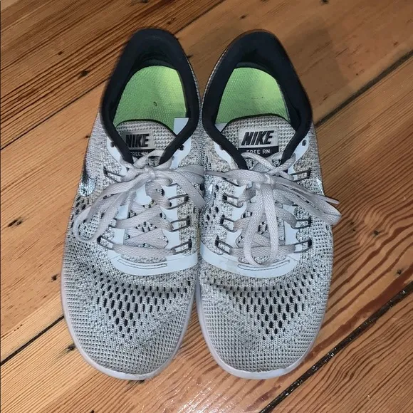 Nike Free Run Running Shoes - Image 2