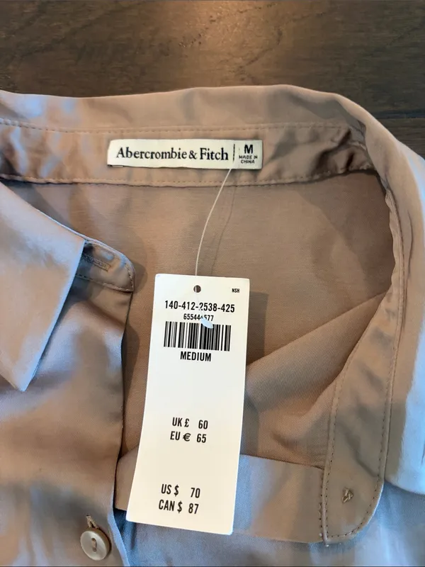 New With Tags Abercrombie & Fitch Satin Shirt Sz M - Image 4
