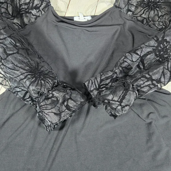 Maurices Black Velvet Burnout Sleeve Peplum‎ Top Square Neck Medium 203286Y - Image 6