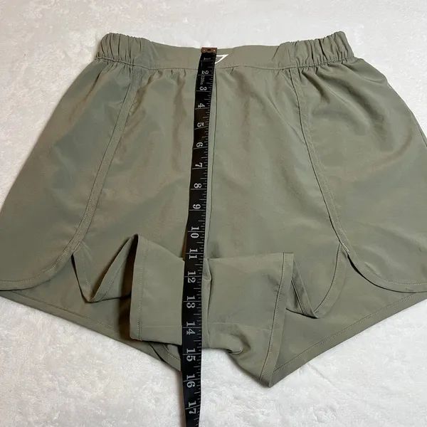 Gymshark Scallop Hem Shaped Shorts Size S Workout Gym Exercise Active Athletic - Image 5