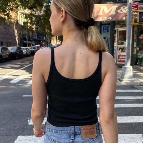 Brandy Melville Black Ribbed Tank one size - Image 3