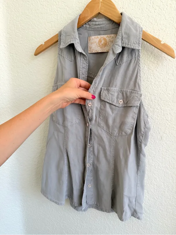 Bella Dahl Sleeveless Button Down Collard Tank Gray Cream S - Image 4