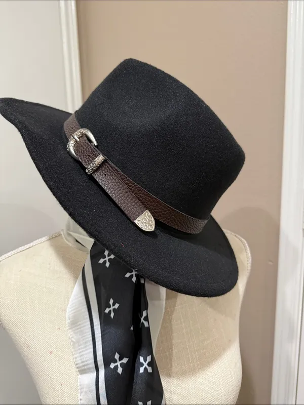 Black Felt Fedora Hat with Brown Leather Band - Image 3