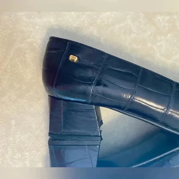 Etienne Aigner Astoria Square Toe Black Heels‎ size 6 - Image 8