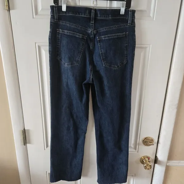 Abercrombie & Fitch 90s Straight Ultra High Rise Women Size 29 /8R Y2K Denim - Image 2