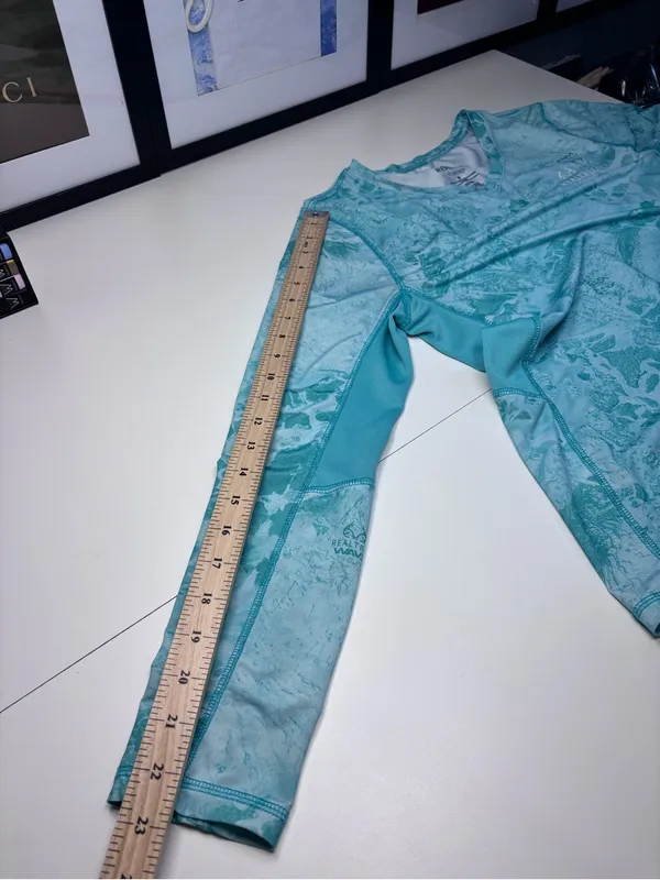 Realtree Fishing WAV3 Teal Water Performance Long Sleeve Shirt UPF Sun Protect - Image 11
