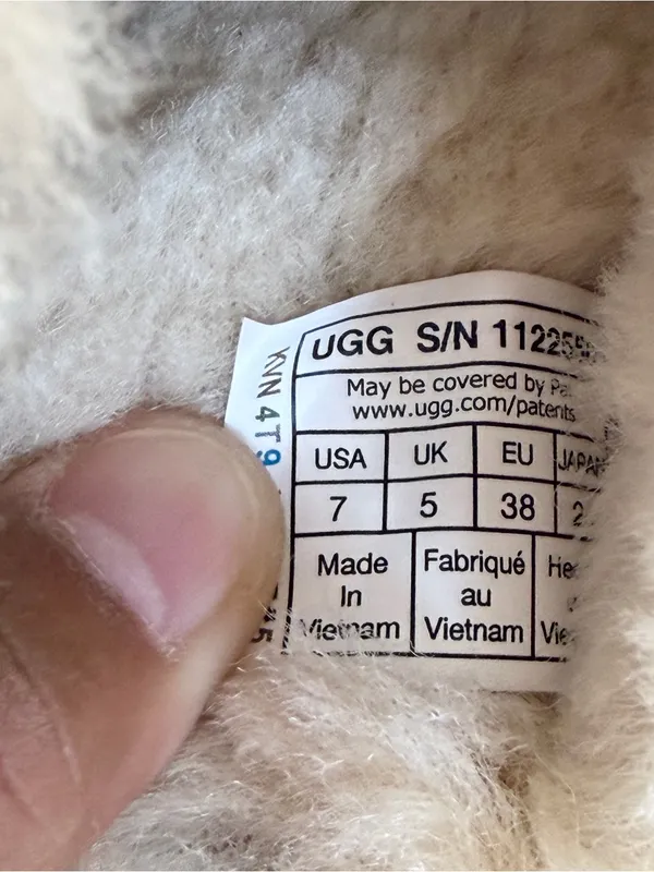 UGG Women’s Disquette Slippers Shoes Suede Sheepskin in Chestnut 7 - Image 14