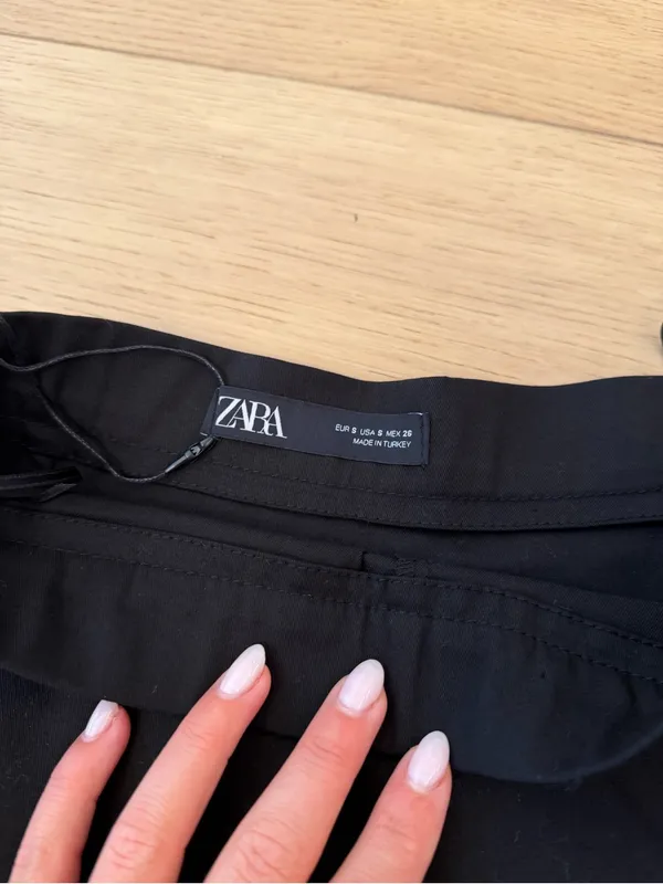 Women’s Black Ruffle Skort Zara - Image 3