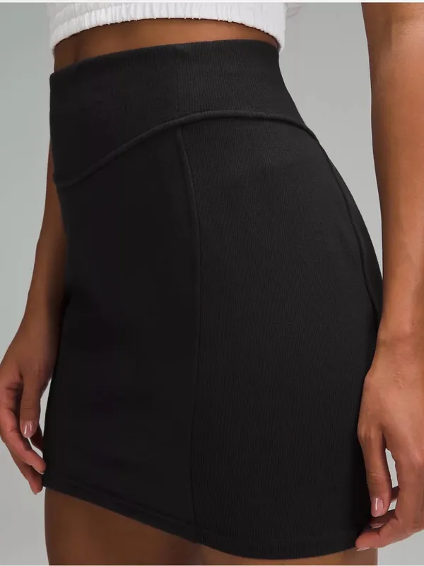 lululemon high-rise scuba mini skirt - Image 4