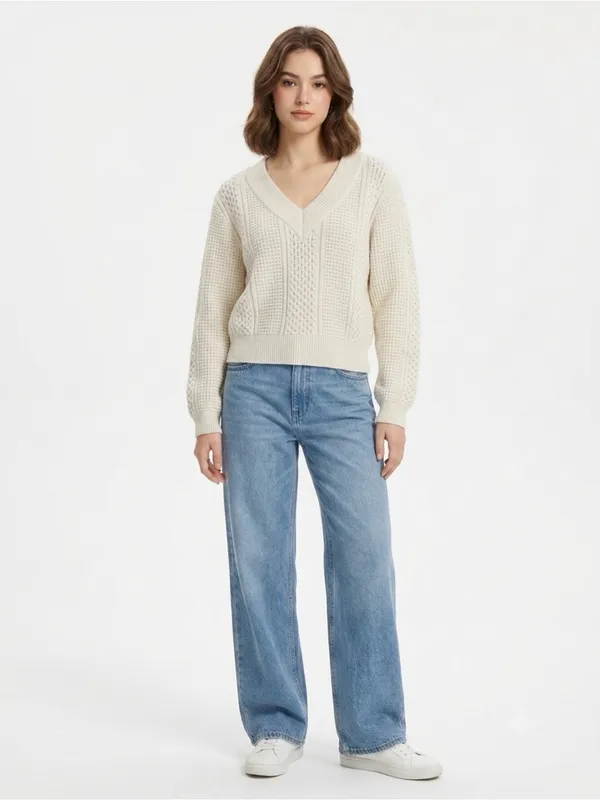 H&M Ivory Mixed Texture Cable Knit Sweater Size Medium - Image 2