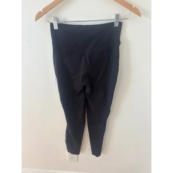 Lululemon Base Pace Leggings Size 6 W5DKHS 25 Inch Inseam - Image 2