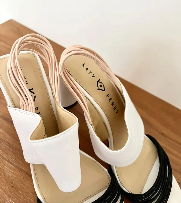 heel sandals - Image 5