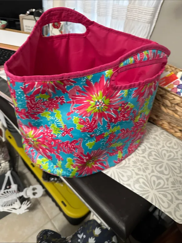 Lilly Pulitzer Large Turquoise Pink Floral Neoprene Tote - Image 9