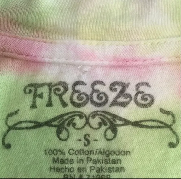 Freeze Vintage Distressed 90s/Y2K Tie Dye Peace Sign Scoop Neck T- Shirt - Image 2
