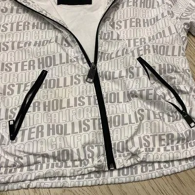 Hollister rain jacket - Image 4