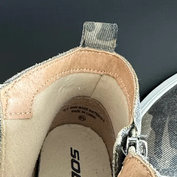 Soda Beige and Blue‎ Striped Wedge Sneaker Bootie Sz 6.5 - Image 8