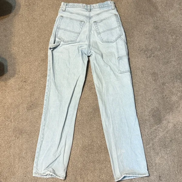 Abercrombie & Fitch Light Wash Ultra Hi Rise 90s Straight Carpenter Jean Size 6 - Image 5