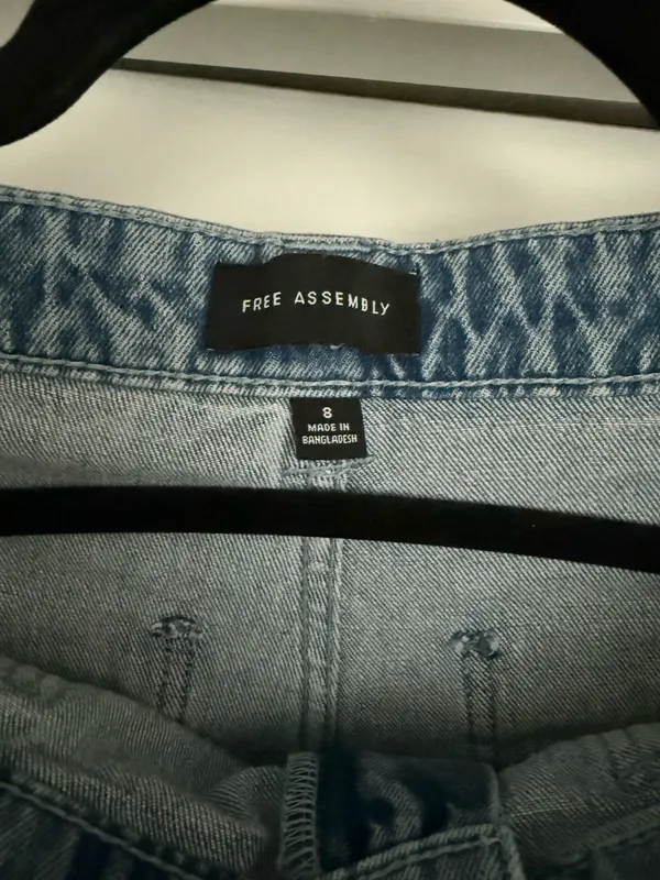 Walmart Barrel Jeans - Image 2