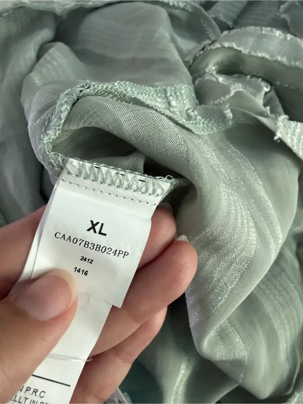 NWT Cupshe Light Sage Green V-Neck Textured Swim Coverup XL - Image 4