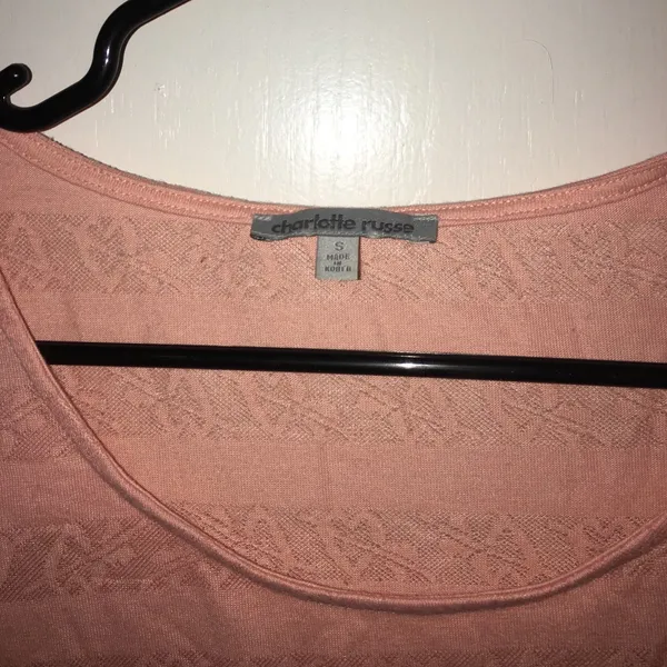 Charlotte Russe Coral shirt - Image 3