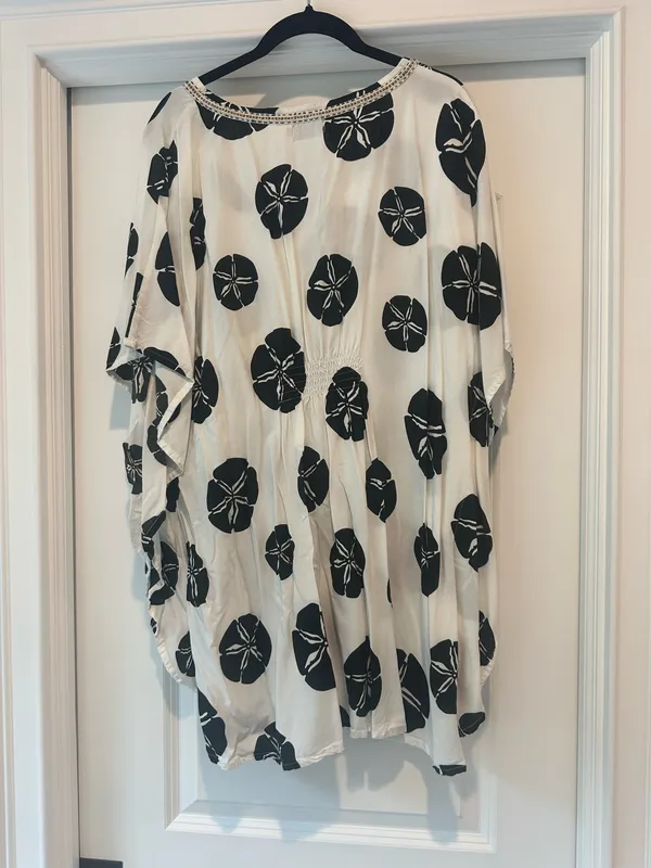 Sand Dollar Cover Up White Size M - Image 3