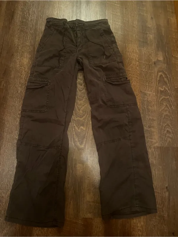 American Eagle cargo pants - Image 2