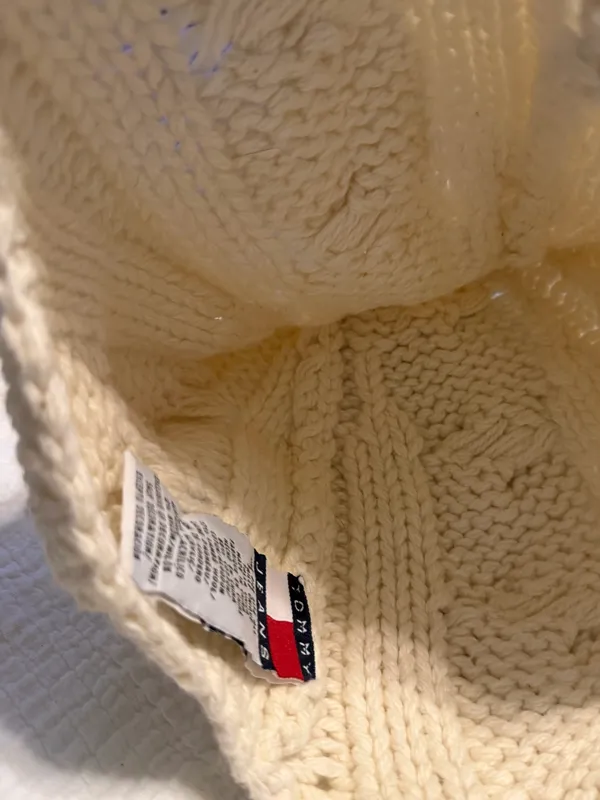 Tommy Hilfiger Tommy Jeans Cream Women Earflap Beanie Cable Knit Ivory - Image 3