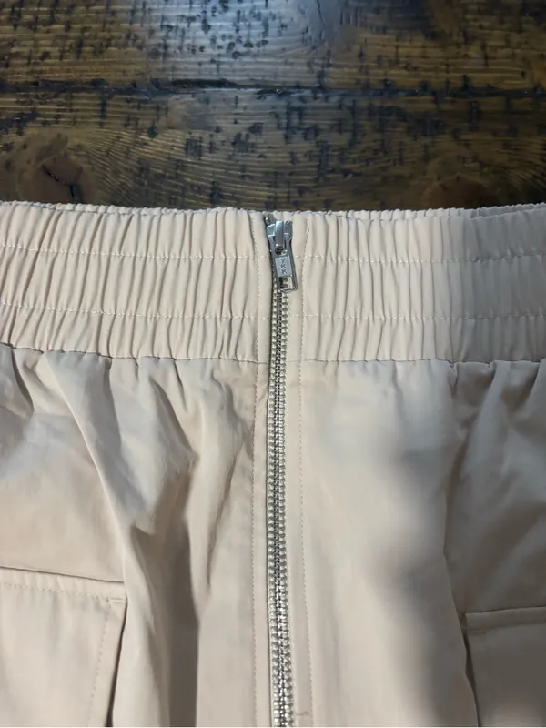 NWOT Abercrombie &‎ Fitch Cargo Utility Midi Skirt L Tall Tan Zip Front - Image 5