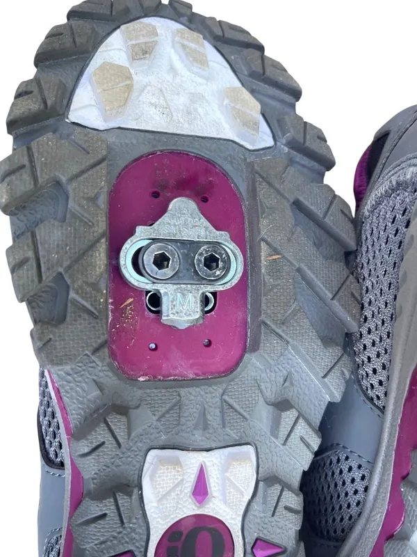 Pearl Izumi Women's Hybrid Cycling Shoe X-Alp Drift II Gray Purple 9.5 D EUR 42 - Image 9