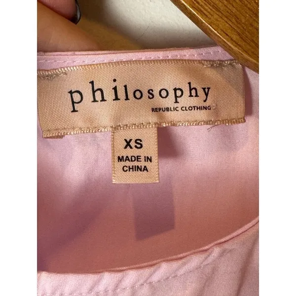 Philosophy Shirt Women XS Pink Cotton Pretty In Pink Pearl Bell Sleeve Top‎ - Image 7