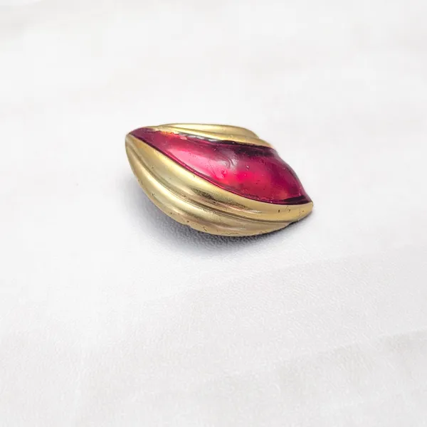 Vintage Clip On Earrings 1.5" Extra Large Red & Gold Tone - Fair Condition - Image 6