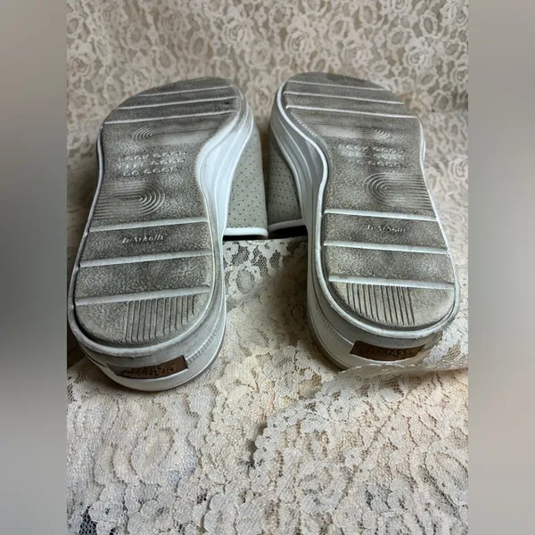Dr. Scholl's Time Off Set Women's Adjustable Slide Sandals - Oyster Size 6 - Image 7