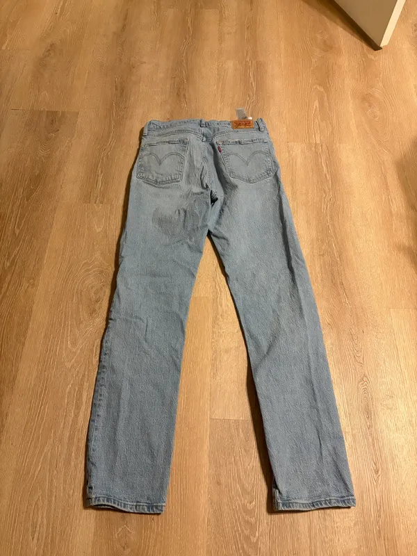 Men’s 501 Levi’s Jeans 30x32 - Image 2