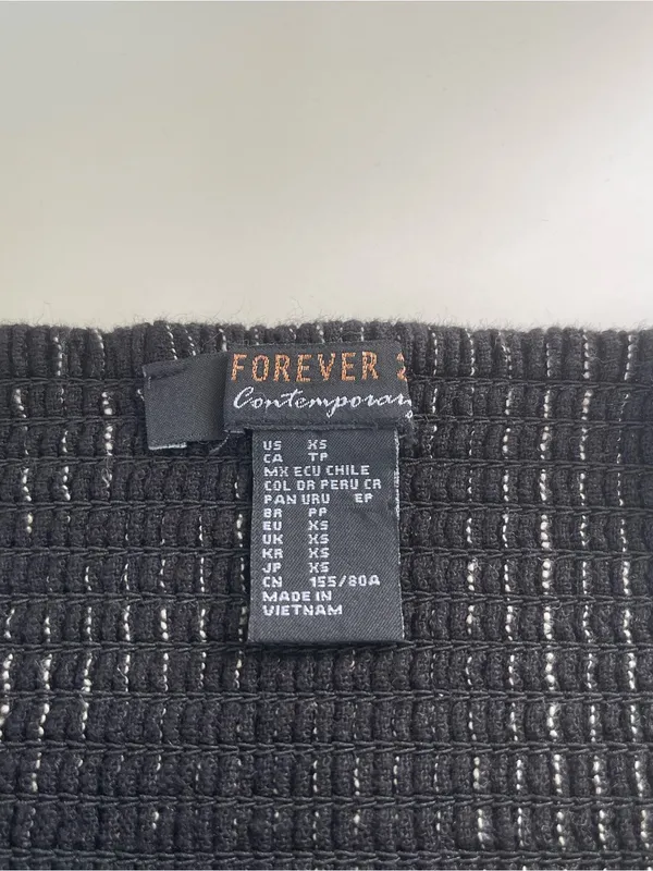Forever 21 Black Textured Ribbed Knit Tank - Image 3