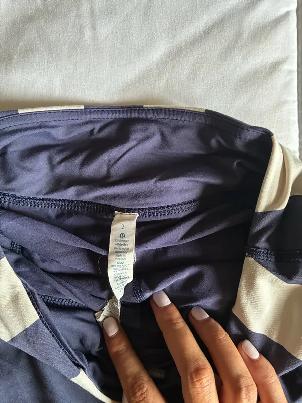 Lululemon blue striped tennis skirt 2 - Image 2