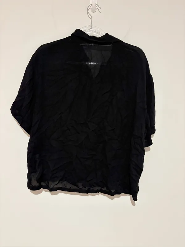 Lefties Classic cropped pocket Button-Up Short Sleeve‎ Shirt black size Medium - Image 2