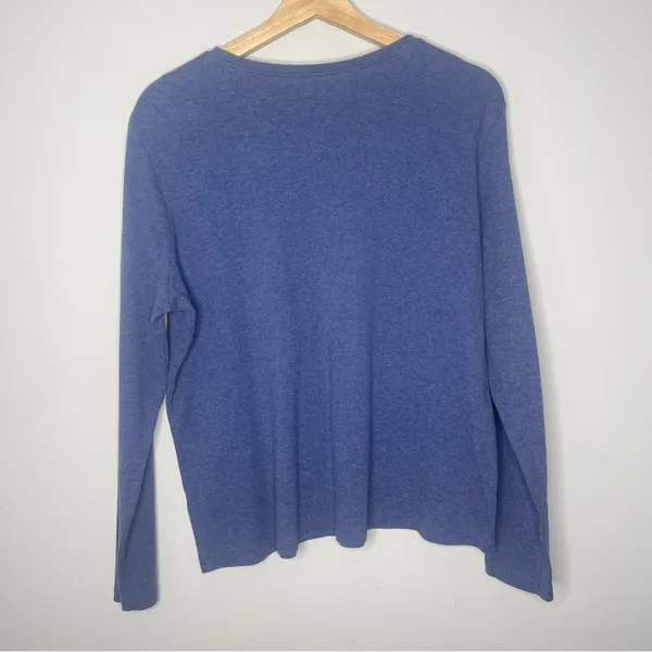 L.L. Bean Long-Sleeve‎ Crewneck Blue Tee (Large) - Image 4