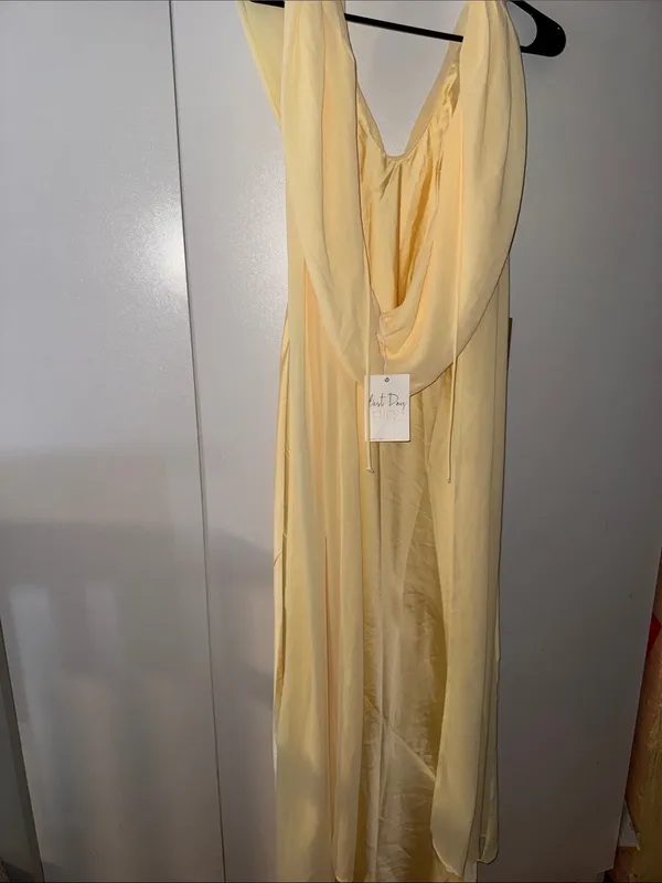 Show me your mumu maya maxi dress - Image 4