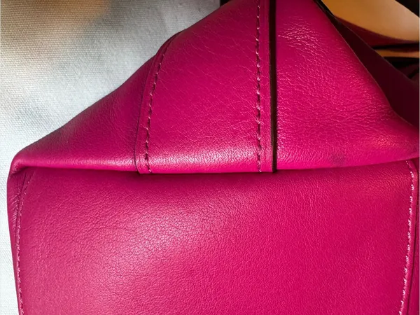 Coach Leather Vintage Shoulder Bag in Fuchsia - Image 8
