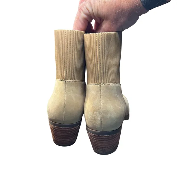 Vionic Shantelle Booties Womens Size 9.5 Beige‎ Leather Waterproof Ankle Zip - Image 9