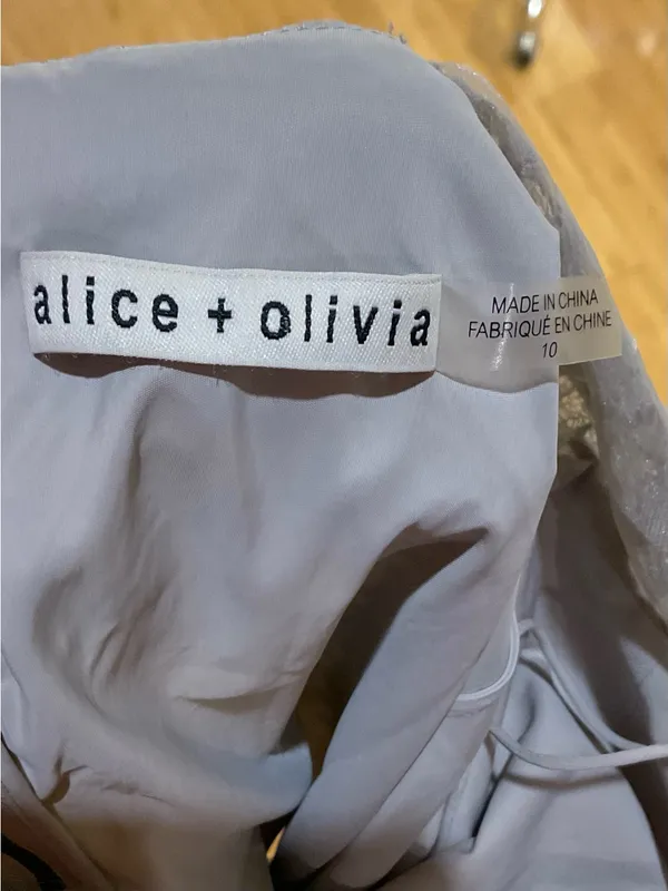 Alice + Olivia Metallic Natalia Open Back Lace Mini Dress Taupe Silver Sz 10 - Image 4